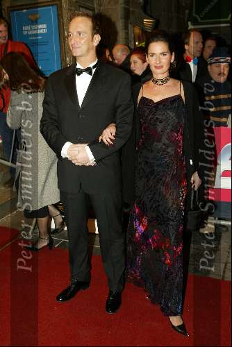 Amsterdam 11 december 2002
Premiere Lord of the rings II
Stella Gommans met vriend