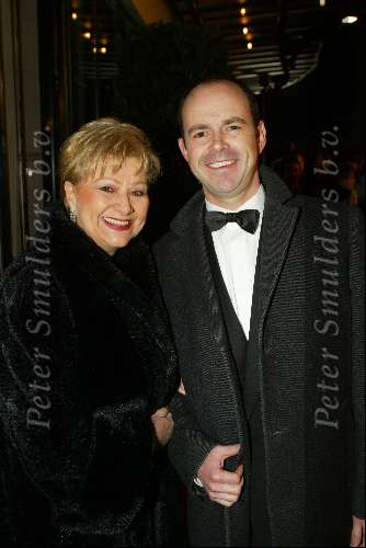 Scheveningen 12 januari 2003
100 jarig bestaan circustheater.
Wilma Driessen met zoon