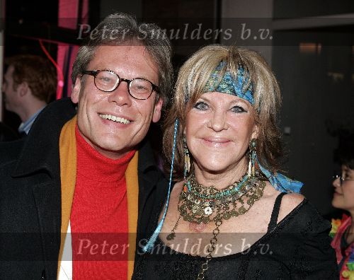 Nijmegen 26 januari 2005
Premiere Hair in Nijmegen.
Astrid Engels met vriend
