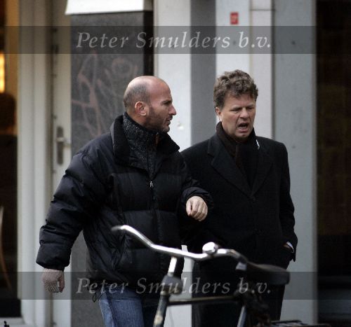 Amsterdam 21 januari 2005
Boris Dietrich   gapend met vriend