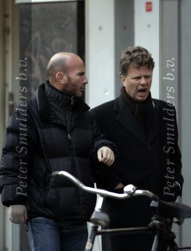 Amsterdam 21 januari 2005
Boris Dietrich   gapend met vriend