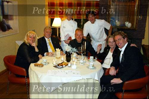 Waalre 16 december 2002
Opnames kerstprogramma Omroep Brabant
Hr Jansen (Heymans) Corry Konings Edwin Smulders, Theo Verbruggen
Chef Kok Restaurant Treeswijkhoeve