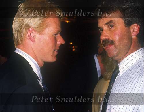 Guus Hiddink met ronald Koeman
Feest EK 1988 Munchen
