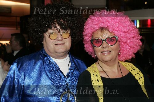 Nijmegen 26 januari 2005
Premiere Hair in Nijmegen.
Hilbert Nawijn met vrouw met pruiken op