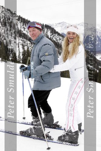 Seefeld 18 januari 2005
Princee opening hotel.
Inge de Bruijn met ski\'s