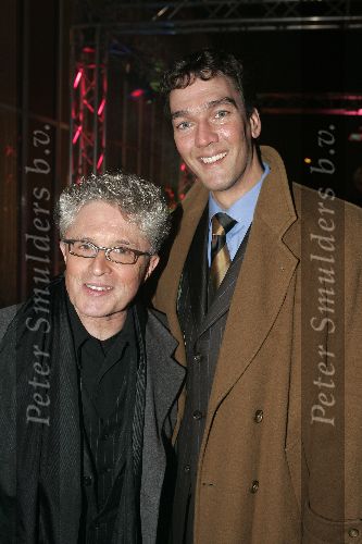 Nijmegen 26 januari 2005
Premiere Hair in Nijmegen.
Jacques d Ancona met vriend