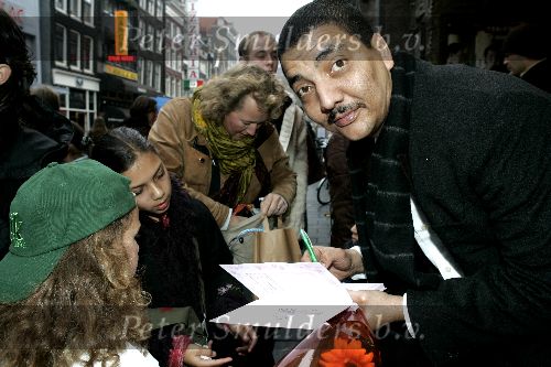 Amsterdam 4 december 2004
Premiere Erik of het klein insectenboek in Tuschinski.
Jurgen Raayman