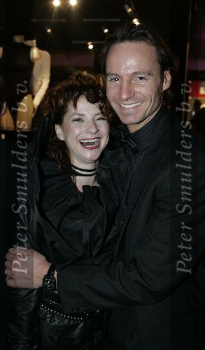 Amsterdam 9 december 2004
Miljonairs fair in de Rai Amsterdam.
Marlies Dekkers en Michael Lingg