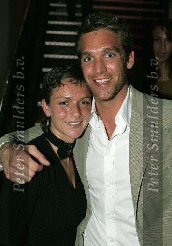 Amsterdam 4 december 2004
Feest Ex porn star in marcanti Plaza.
Mike Rijsenbrei met een vriend