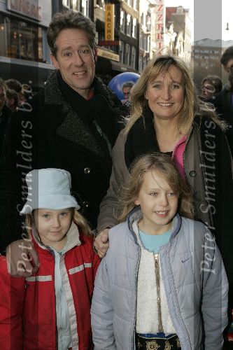 Amsterdam 23 januari 2005
Premiere Lepel in Tushinski. 
Peter Heerschop met vrouw en kinderen