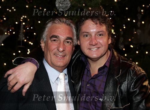 Tiel 8 december 2004
Surprisefeestje voor Ludo Voeten. Ludo Voeten   en Rene Froger