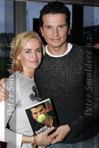 Amsterdam 20 januari 2005
Presentatie boek Richard Krajicek in vak zuid.
Richard Krajicek en Daphne Deckers