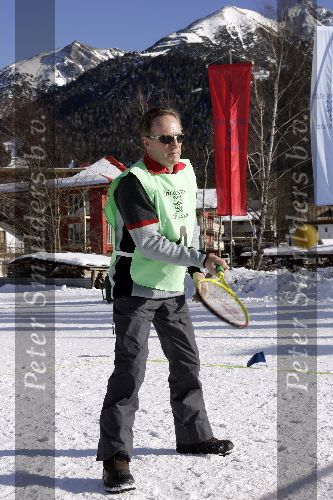 Seefeld 17 januari 2005
Opening princess Hotel.
Tom Okker tennisen in sneeuw