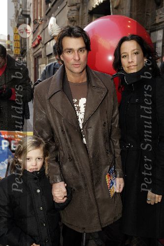 Amsterdam 23 januari 2005
Premiere van Lepel in Tuschinski.
Vigo Waas met gezin