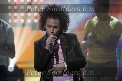 Hilversum, 7 Januari 2006 Studio 22
2e Finaleronde Idols 2006
Aaron Idols