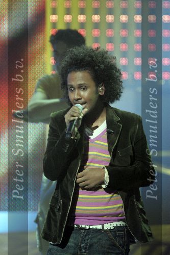 Hilversum, 7 Januari 2006 Studio 22
2e Finaleronde Idols 2006
Aaron Idols