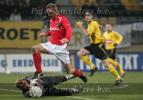 Kerkrade, 27 Januari 2006 
Kompetitiewedstrijd seizoen 2005/2006 
RODA JC - AZ eindstand 1-4 
Barry v Galen