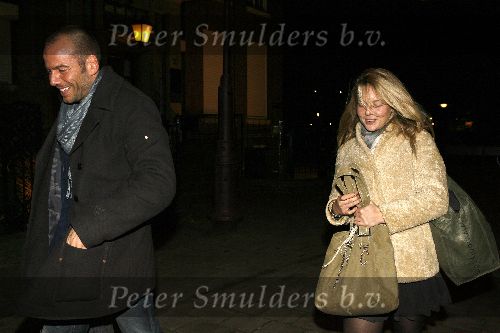 Amsterdam 14 januari 2006
Chantal janzen met haar nieuwe vriend Roel Kyvelos na de opnames van idols