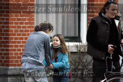 Amsterdam 14 januari 2006
Daphne Bunskoek is haar huis aan het verbouwen.
Wessel v Diepen en India komen op bezoek