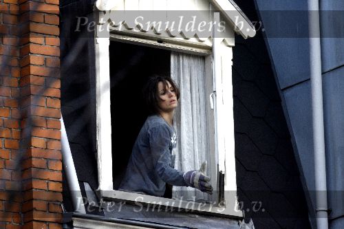 Amsterdam 14 januari 2006
Daphne Bunskoek is haar huis aan het verbouwen.