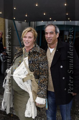 Den Haag 31 december 2005
 Pim Vosmaer en Dominique v Vliet op bezoek in Rode kruis ziekenhuis. Dominique is 8 maanden zwanger van een tweeling.