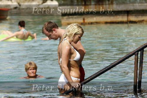 Curacao 5 januari 2006
Edwin Evers met zijn vriendin op vakantie op Curacao.