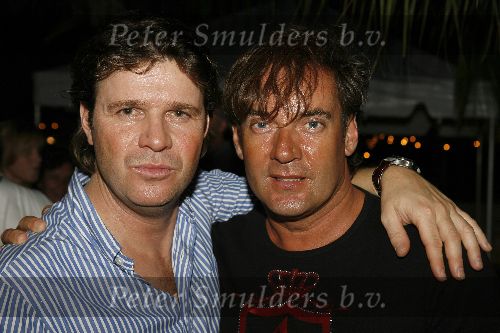 Curacao 6 januari 2006
Trijntje Oosterhuis optreden bij Mambo beach
Peter Gallas  met Gerard Joling