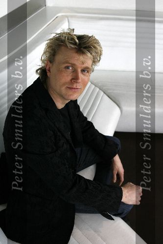 Rotterdam 12 januari 2006
Perspresentatie Musicals in Ahoy in de euromast.
Hans Klok
