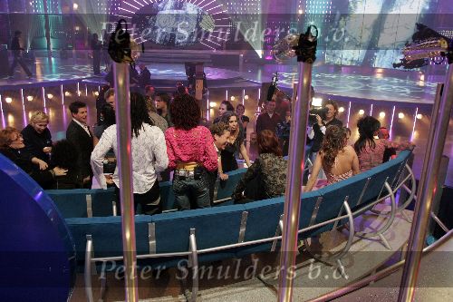 Hilversum, 7 Januari 2006 Studio 22
2e Finaleronde Idols 2006
ontspanning bij de deelnemers tijdens de commercial break