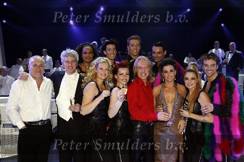Amsterdam 16 januari 2006
Premiere Queen in concert in RAI.
cast oa Jan Akkerman Esther hart Bert heerink en Laura Vlasblom