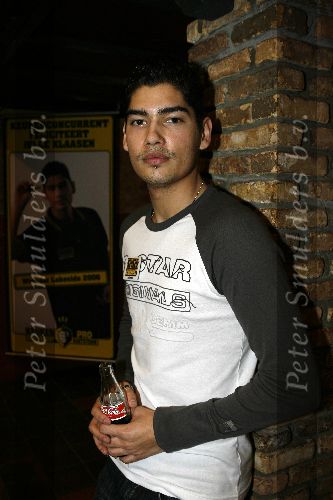 Alphen 19 januari 2006
Huldiging Jelle Klaasen nadat hij de lake side darts heet gewonnen.