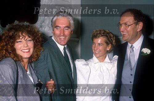 1986 Trouwen joop v d Ende met Janine v d Ende
Hier op de foto met Marco Bakker en willeke v Ammelrooy.