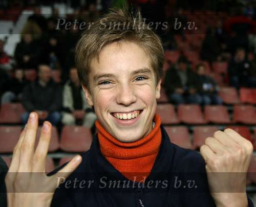 Junior Smulders als toeschouwer bij PSV-RKC