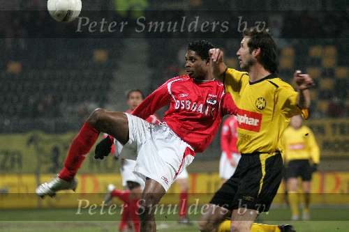 Kerkrade, 27 Januari 2006 
Kompetitiewedstrijd seizoen 2005/2006 
RODA JC - AZ eindstand 1-4