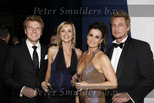 Amsterdam 17 januari 2006
Premiere Queen in concert in de RAI.
Tooske Breugem bastiaan Ragas en Laura Vlasblom met haar vriend Michel