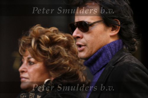 Amsterdam 14 januari 2006
Christine Kroonenberg en Leco v Zadelhoff tijdens sale op pc hooftstraat