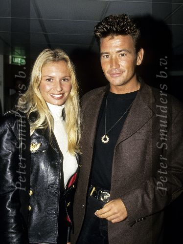 Hilversum, 2 Oktober 1994
Leontine Ruiters inmiddels Leontine Borsato met haar ex-vriend Jorgos bij de opening van RTL-5