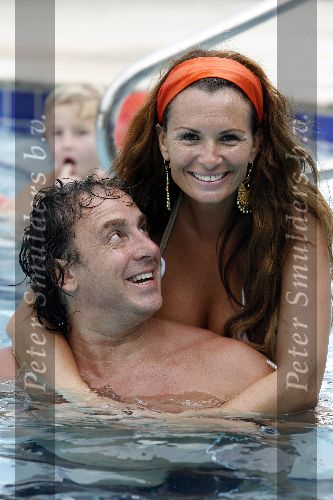 Curacao 6 januari 2006
Marco Borsato met Leontien Jada Senna en Luca op vakantie op curacao.