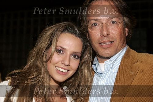 Hilversum, 7 Januari 2006 Studio 22
2e Finaleronde Idols 2006
Marescha Idols met haar vader