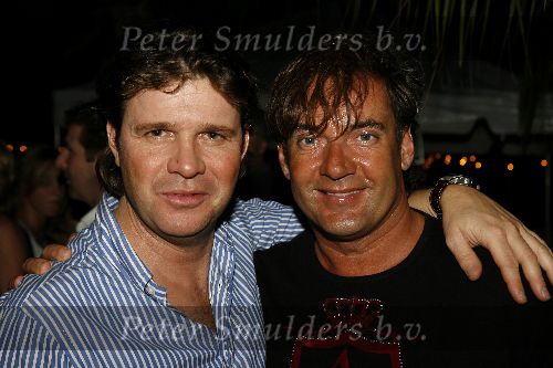 Curacao 6 januari 2006
Trijntje Oosterhuis optreden bij Mambo beach
Peter Gallas  met Gerard Joling