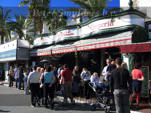 Marbella, 1 Januari 2006
Port Banus met het beste Italiaanse Restaurant Picasso waar mensen soms enkele uren in de rij staan