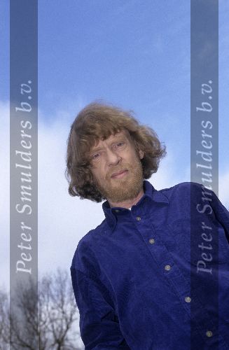 Rick v d Linden, organist en componist van de syfonische rockband EKSEPTION. Hij bewerkte klassieke muziek van o.a.Beethoven en Bach tot popmuziek
Overleden: 22 Januari 2006