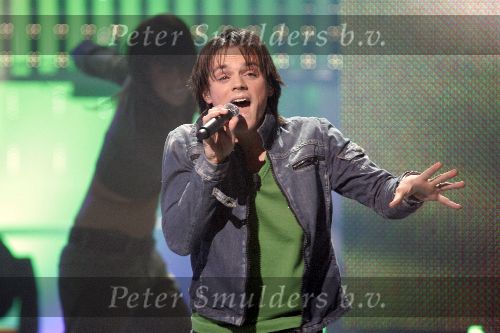 Hilversum, 7 Januari 2006 Studio 22
2e Finaleronde Idols 2006
Serge Idols