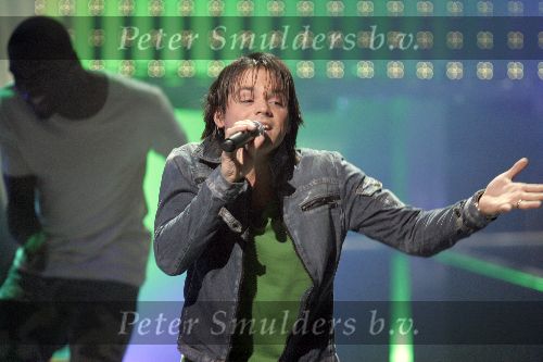 Hilversum, 7 Januari 2006 Studio 22
2e Finaleronde Idols 2006
Serge Idols