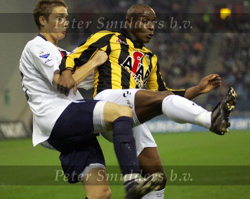 Arnhem, 21 Januari 2006
Vitesse-Willem II eindstand 2-1
Yakubu
©Foto Bart Bel
