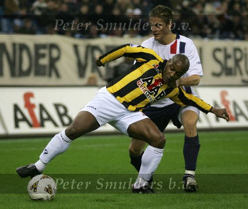 Arnhem, 21 Januari 2006
Vitesse-Willem II eindstand 2-1
Yakubu
©Foto Bart Bel