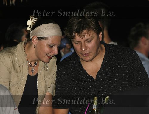 Curacao 6 januari 2006
Trijntje Oosterhuis optreden bij Mambo beach
Youri Mulder.