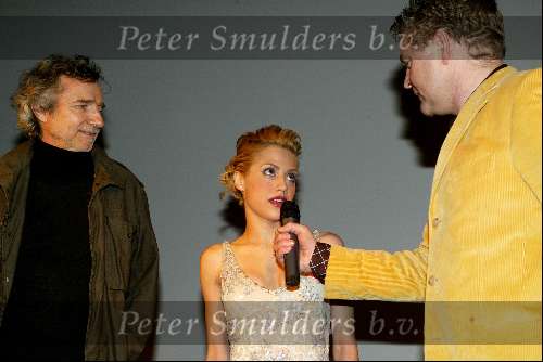 Amsterdam 13 januari 2003
Premiere 8 Miles met aanwezig Brittany Murphy en regisseur Curtis Hanson.
Rene Mioch