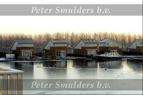 Vinkeveen 11 Januari 2002
Buitenborgh met ijs op het water