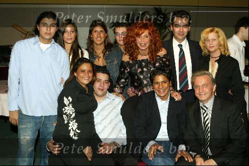 veldhoven 12 januari 2003
Hans Breukhoven en Connie Breukhoven met gezin